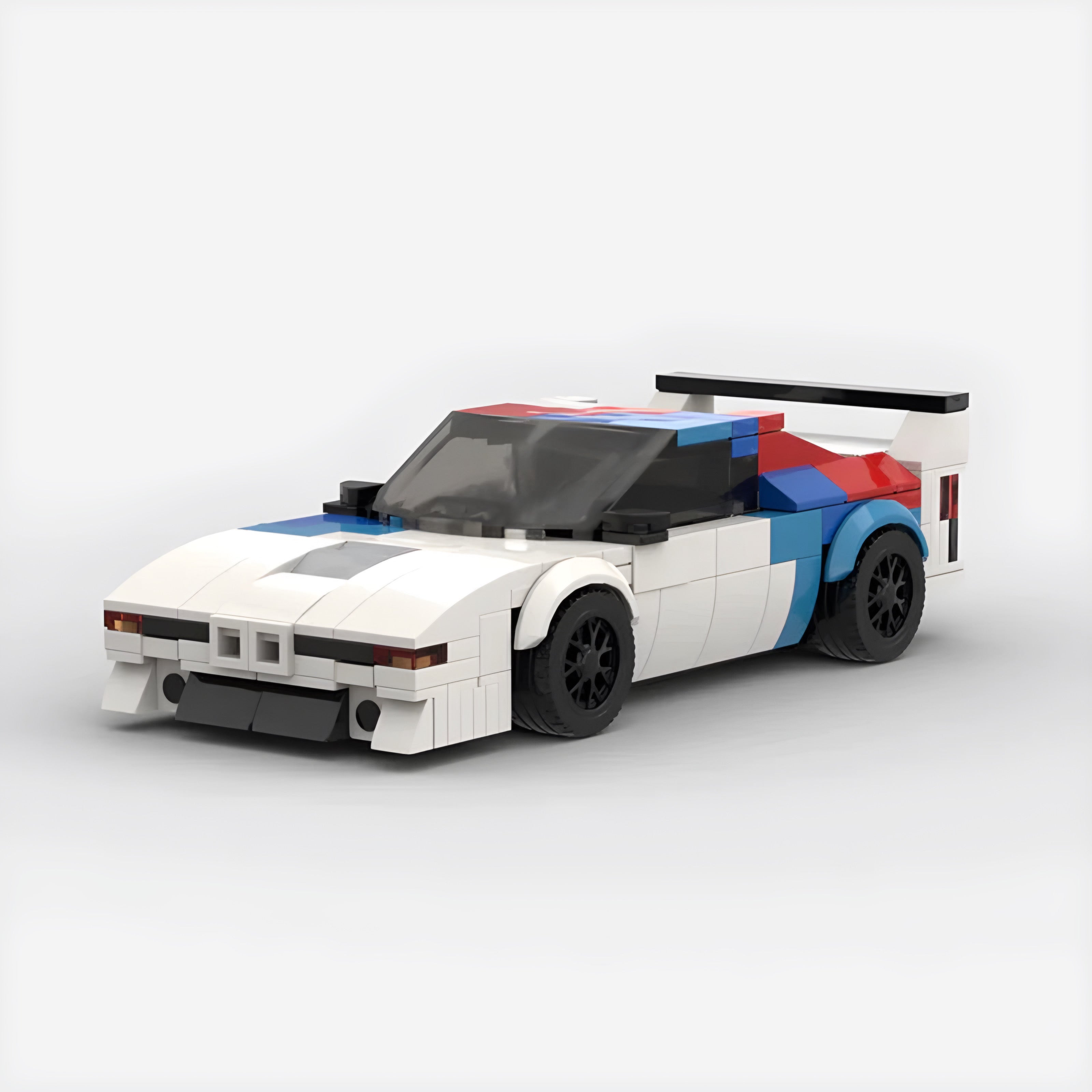 BMW M1 – BRICK'D UP